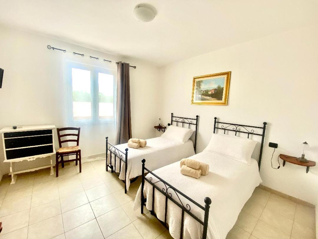 Villa Pedrosu Casa Linari Dış mekan fotoğraf