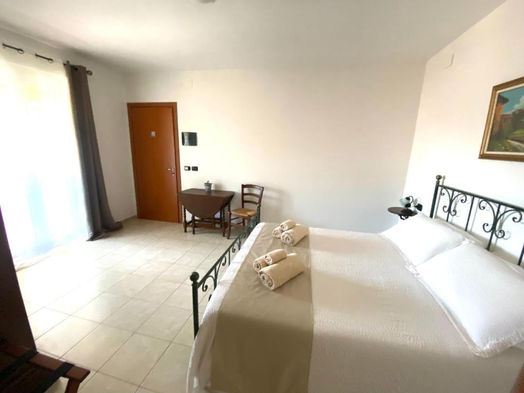 Villa Pedrosu Casa Linari Dış mekan fotoğraf